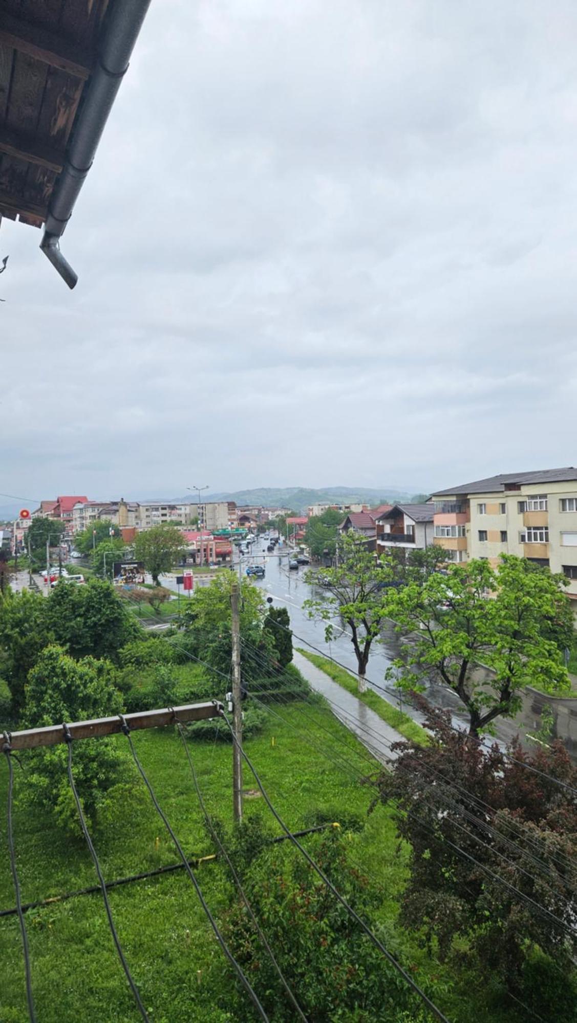 Simona Apartment Curtea De Arges Luaran gambar